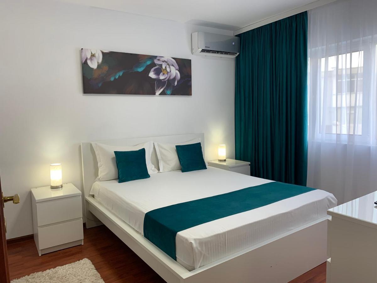 Ana Center Apartment Galac Kültér fotó