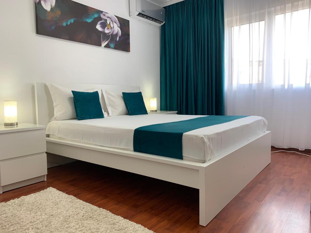 Ana Center Apartment Galac Kültér fotó
