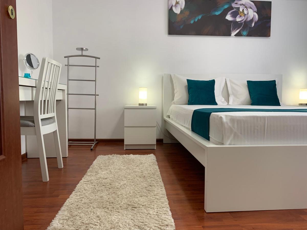 Ana Center Apartment Galac Kültér fotó