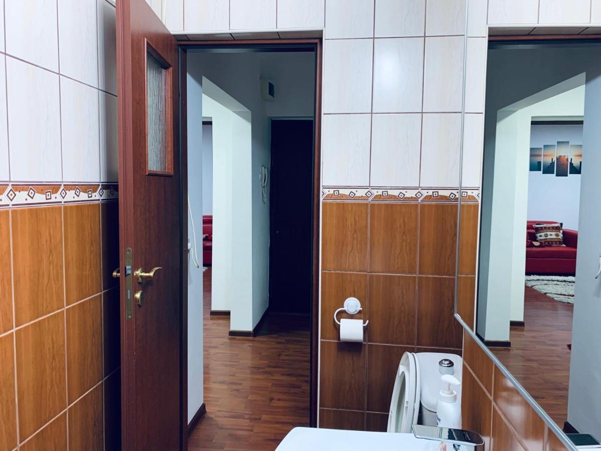 Ana Center Apartment Galac Kültér fotó
