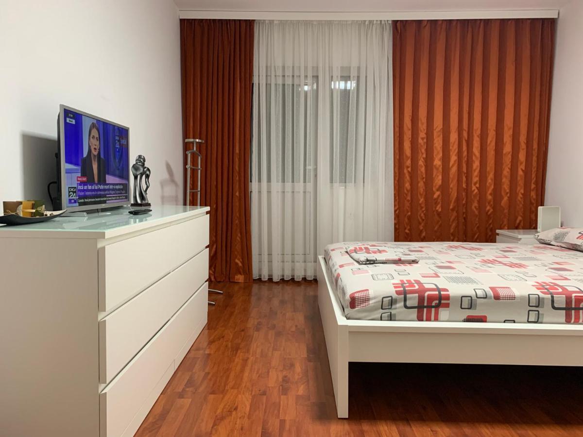 Ana Center Apartment Galac Kültér fotó