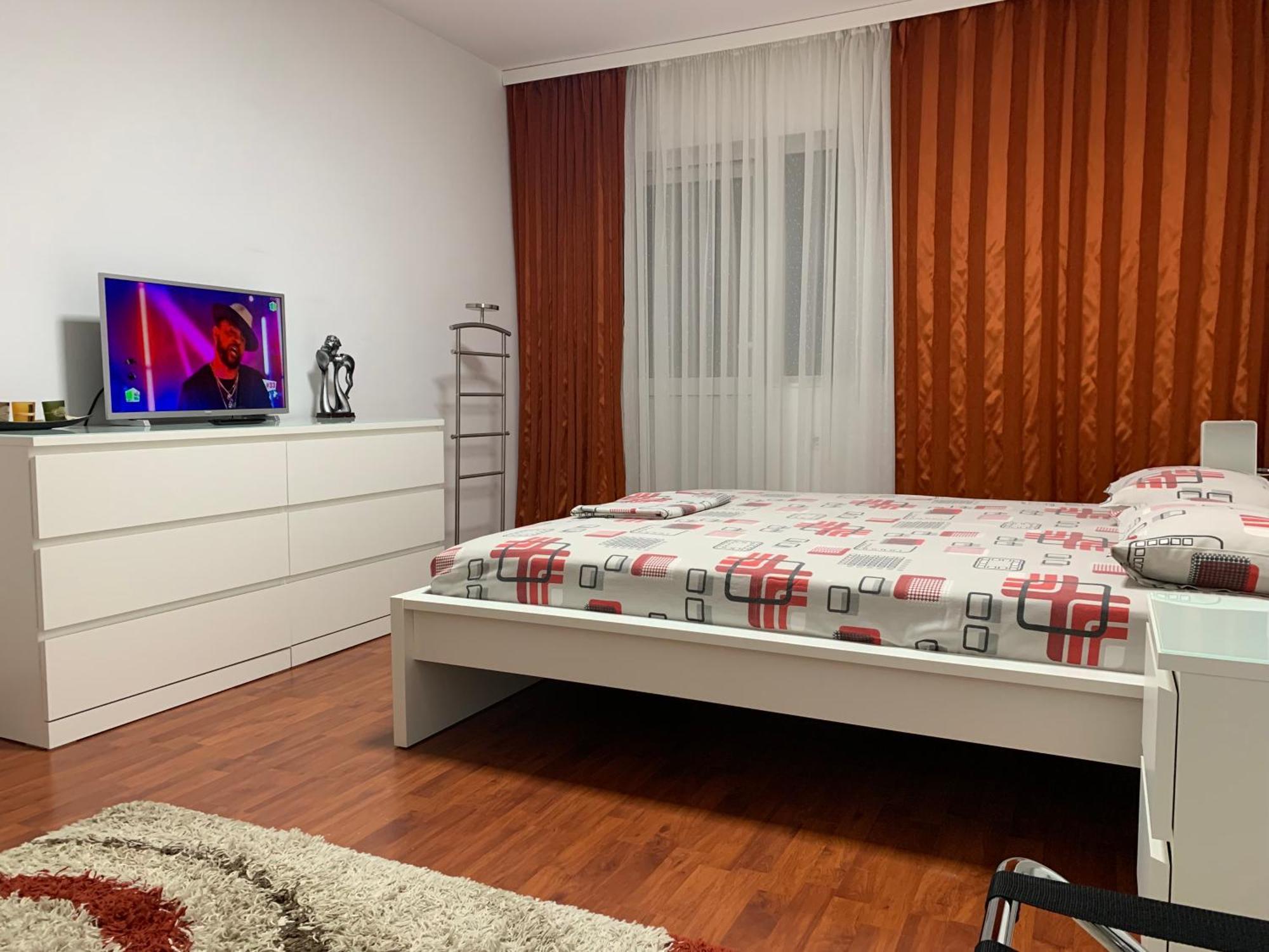 Ana Center Apartment Galac Kültér fotó